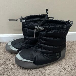 Sierra Designs Duck Down Slipper Booties